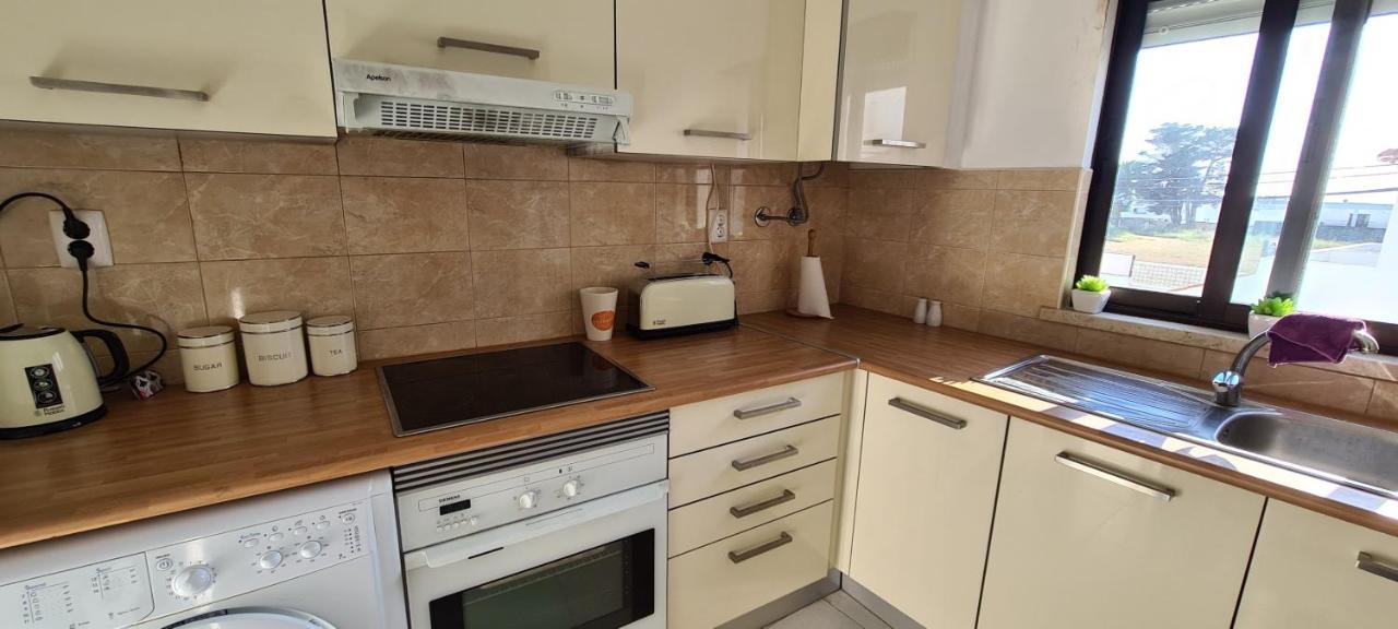 Apartment 1 Bedroomed - Ocean View - Oura -